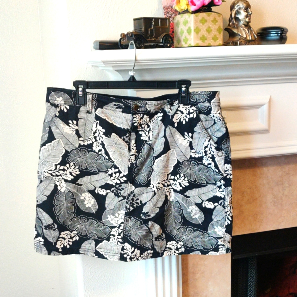 Croft & Barrow Skort Size 16